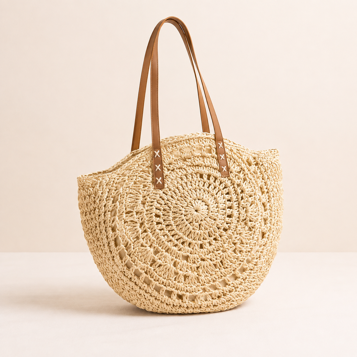 Luigia™ | BOLSO REDONDO DE RAFIA TRENZADA CON CALADO